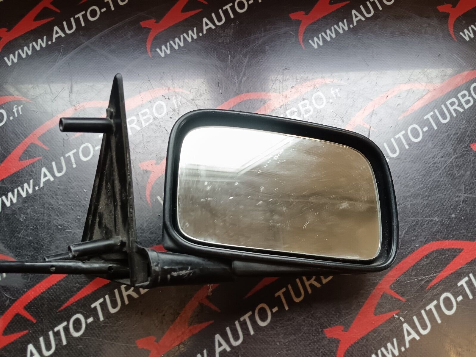 RETROVISEUR DROITN VOLKSWAGEN REFERENCE: 191857502