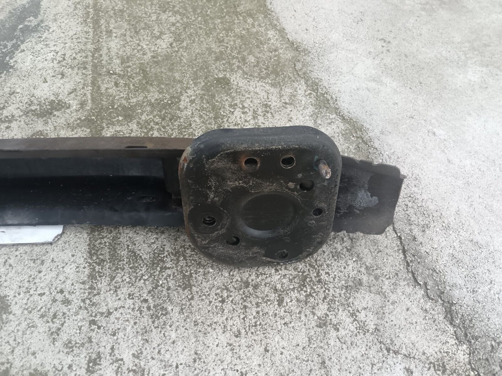 TRAVERS ARRIERE CITROEN C4 1.6VTI 90CH COUPE