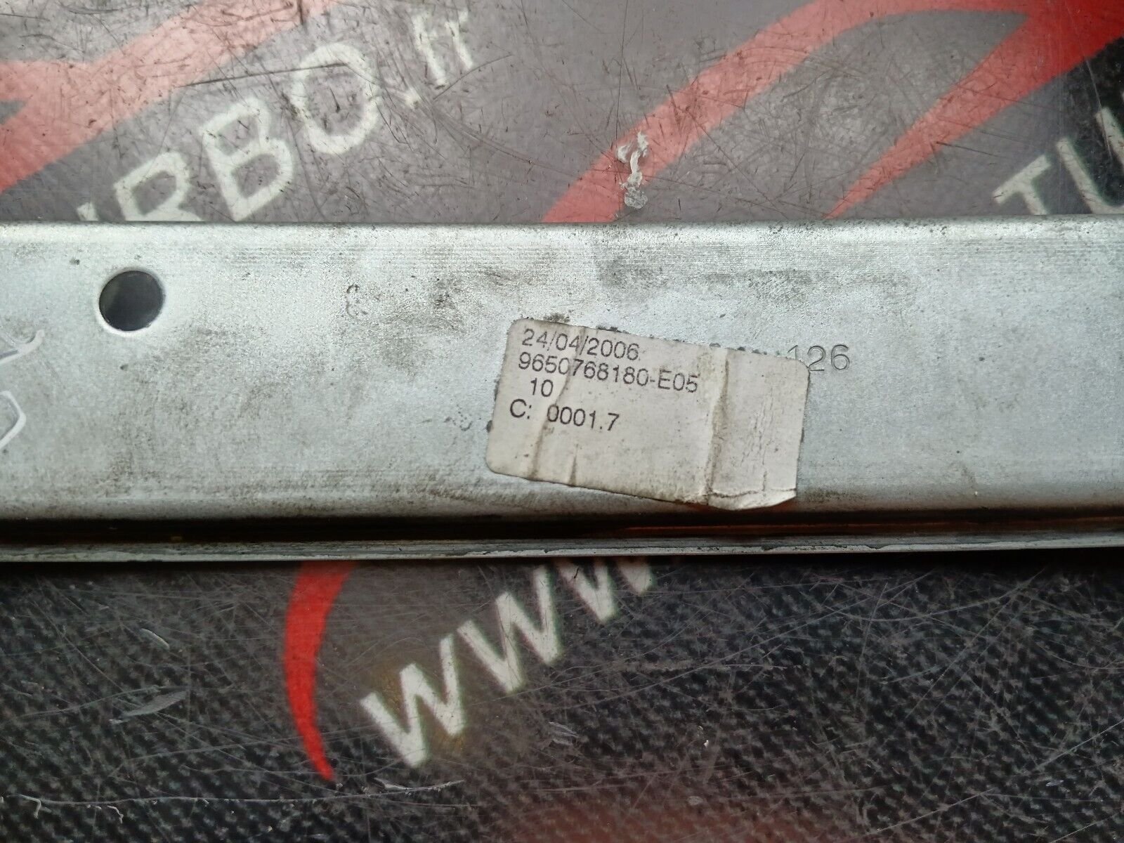 MECHANISME LEVE VITRE ARRIERE GAUCHE PEUGEOT 207 REFERENCE: 9650768180