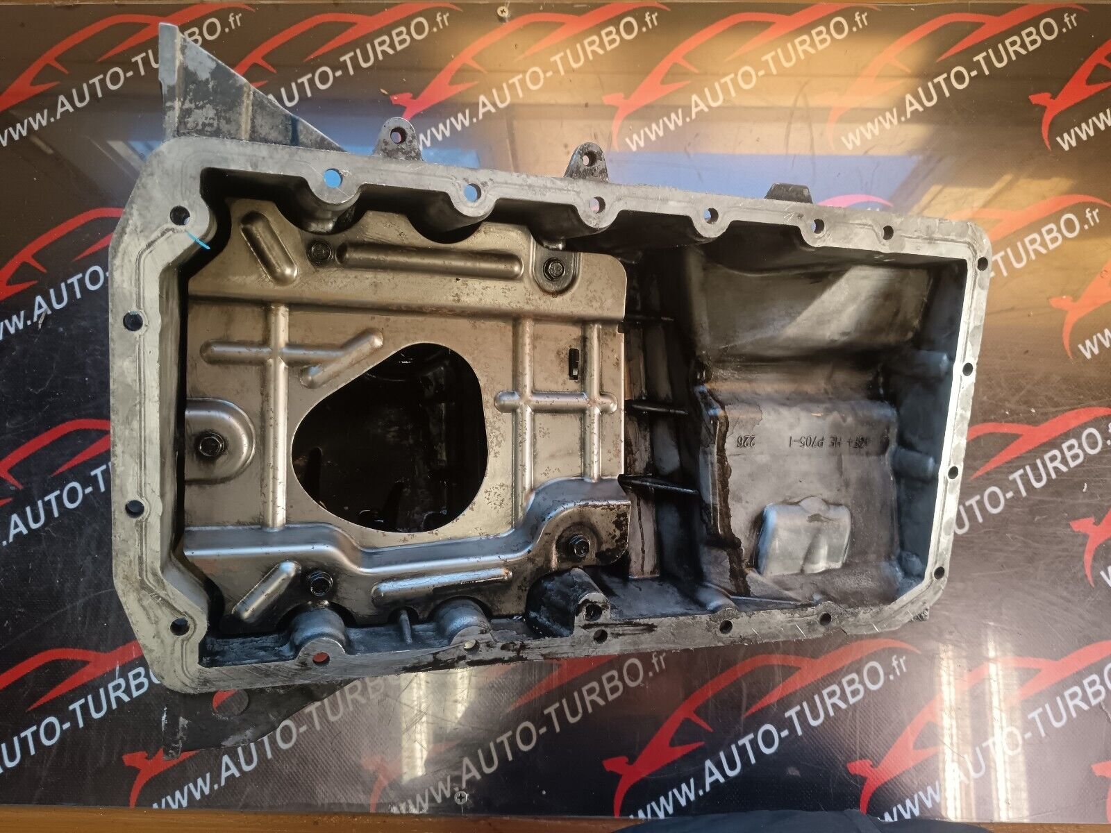 CARTER MOTEUR BMW 520D 320D 130CH REFERENCE: 77850719