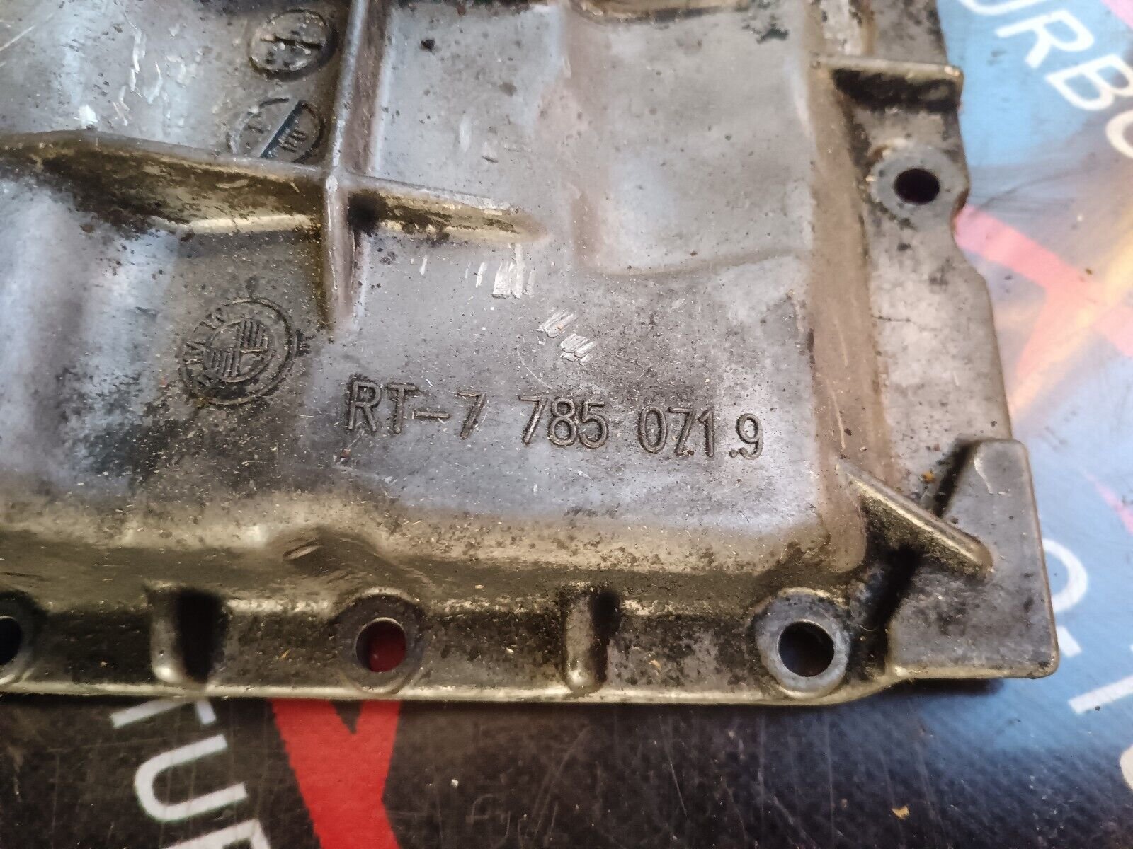 CARTER MOTEUR BMW 520D 320D 130CH REFERENCE: 77850719