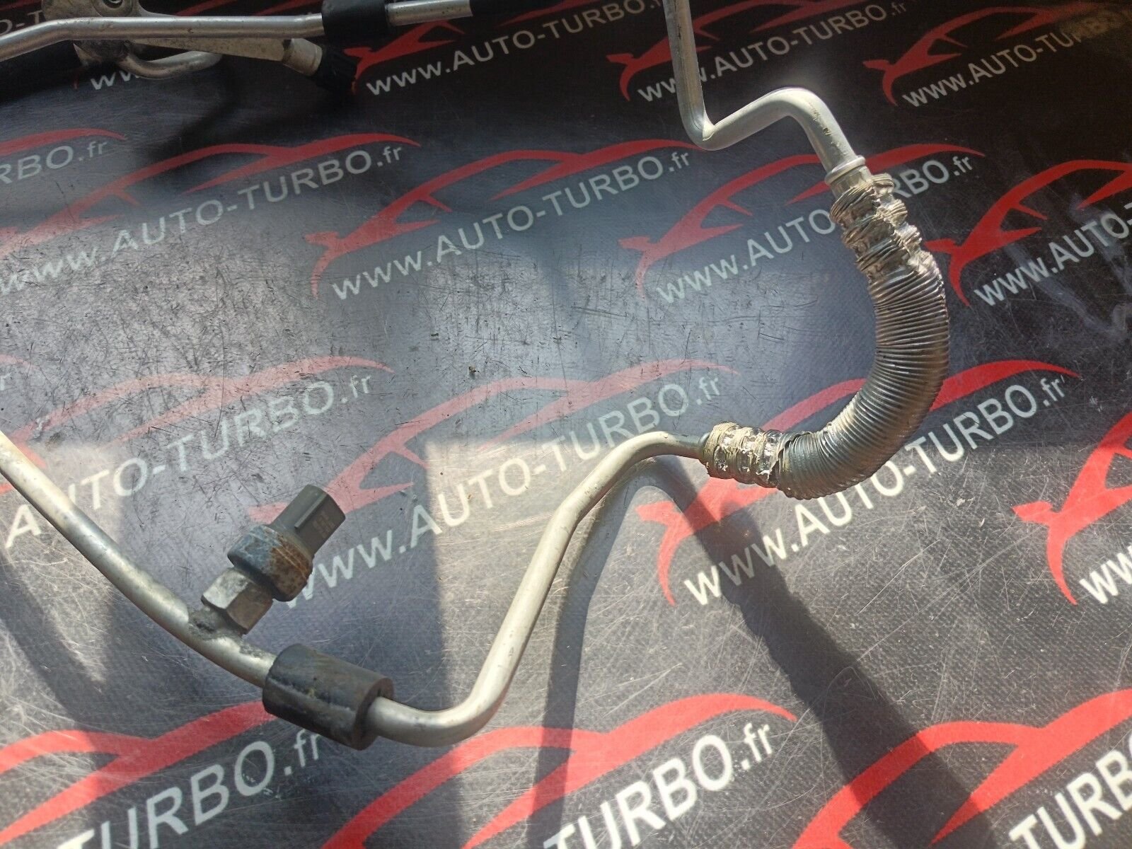 TUYAU CLIMATISATION BMW SERIE 1 E87 116i REFERENCE: 9151737