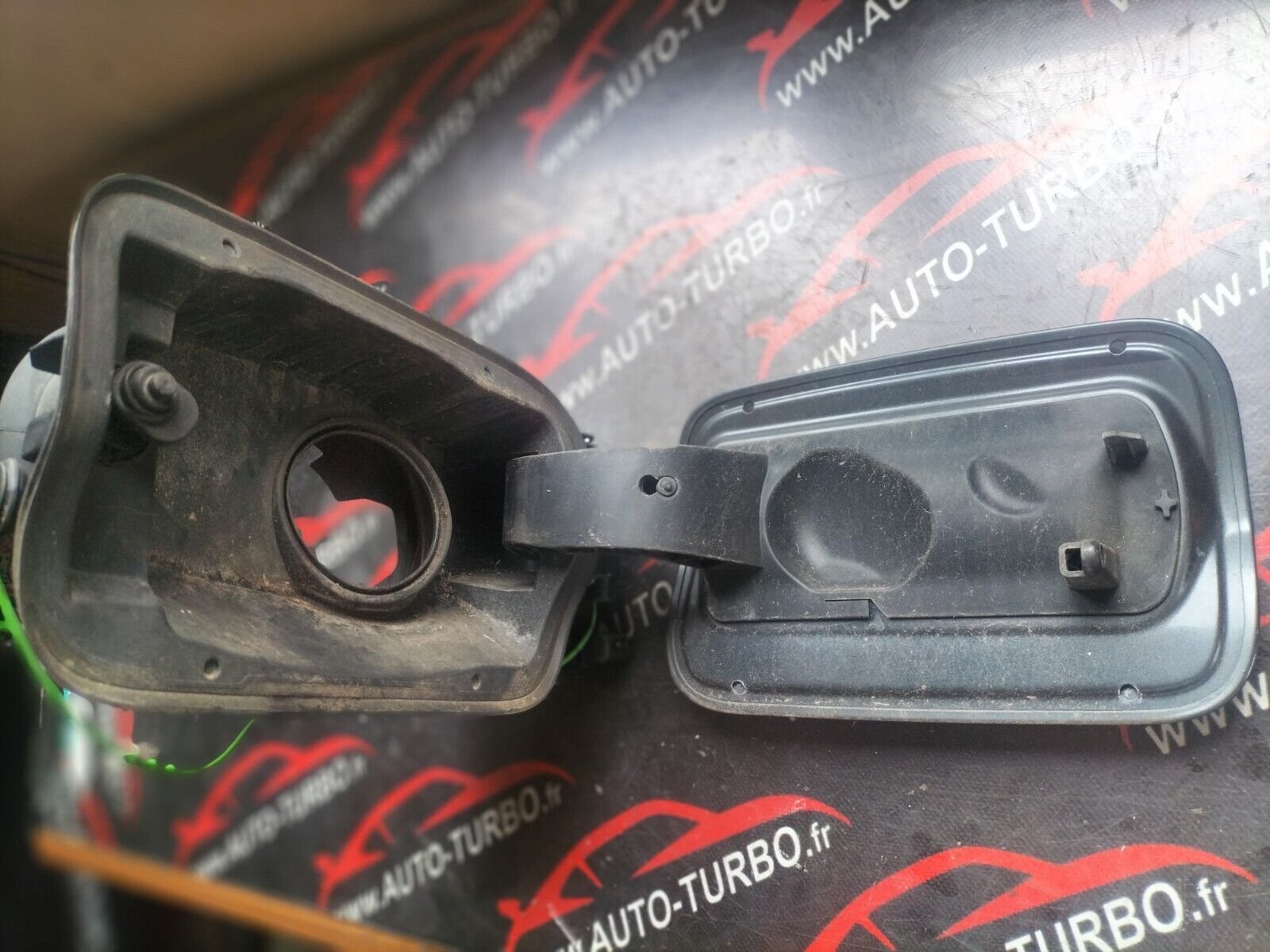 TRAPPE A CARBURANT BMW SERIE 3 GT F34