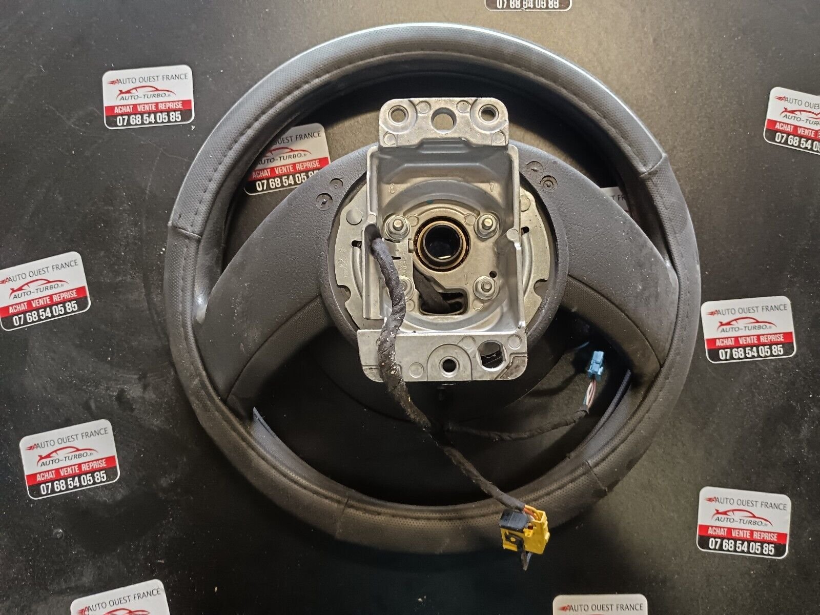 VOLANT CUIR CITROEN C4 REFERENCE: 6029659