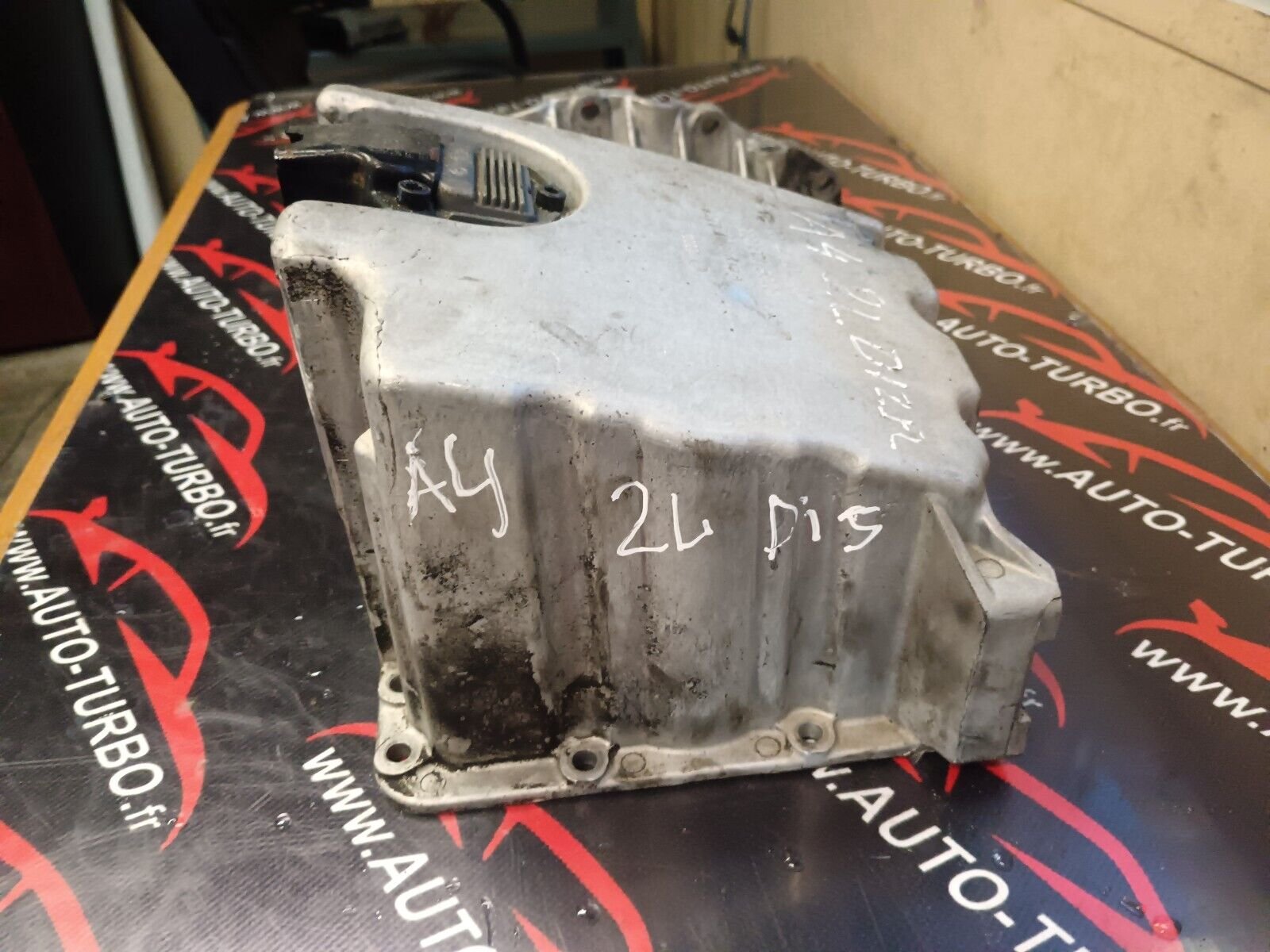 CARTER MOTEUR SUPERIEUR AUDI A4 2.0 TDI REFERENCE: 06B103603