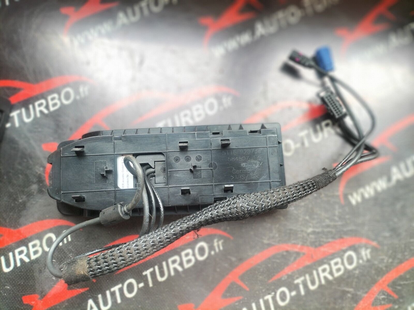 SUPPORT CHARGEUR DE TELEPHONE  BMW F34 9207339