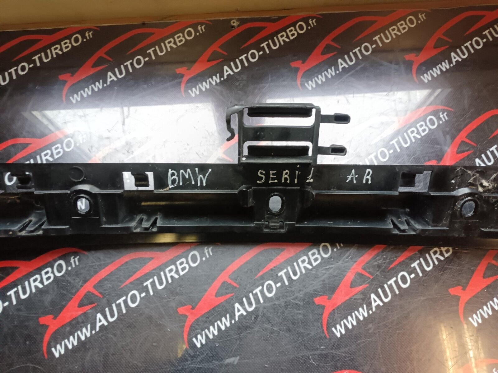 MULURE RENFORT PARE CHOC ARRIERE BMW SERIE 1 E87