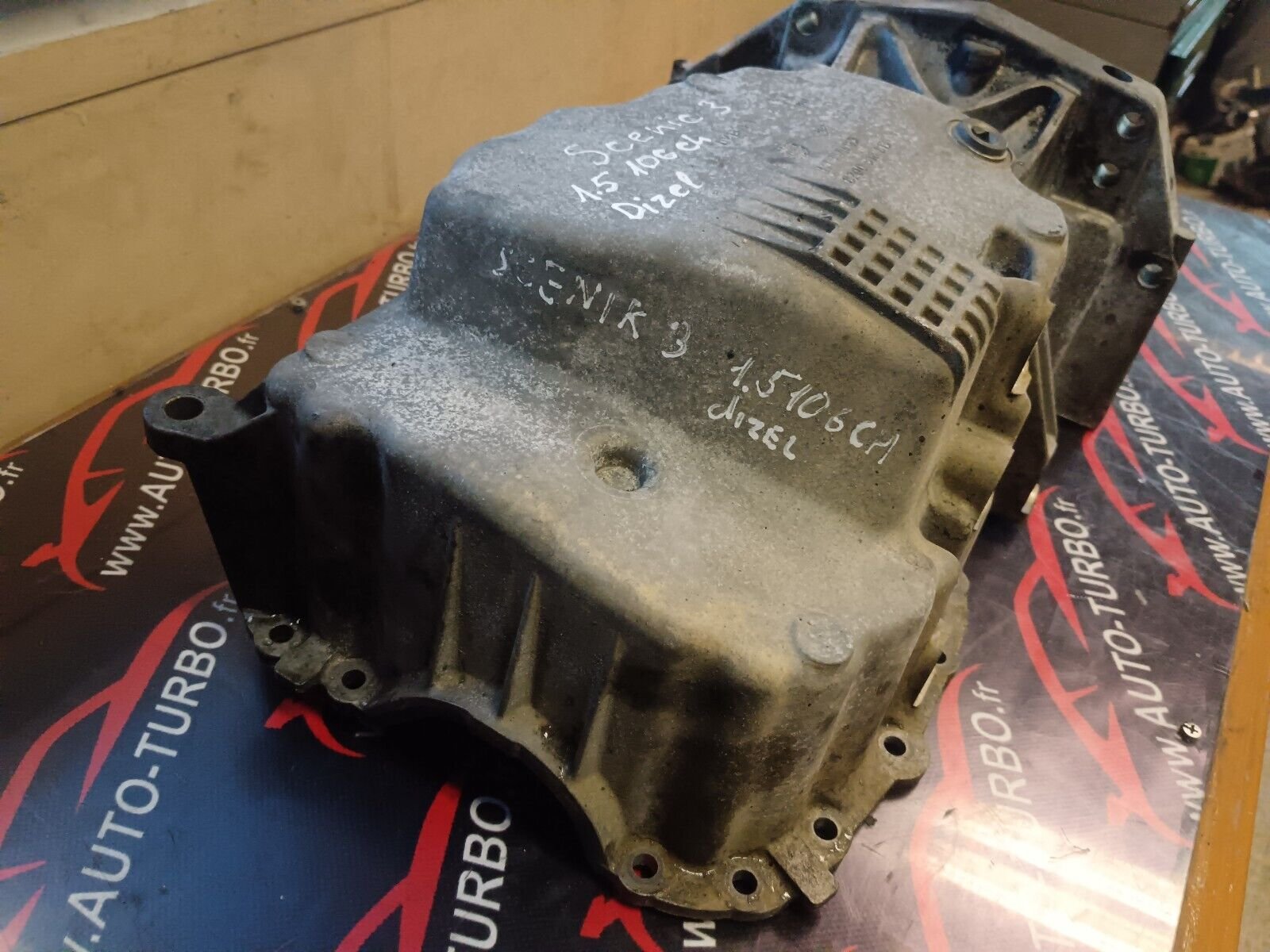 CARTER MOTEUR SUPERIEUR RENAULT SCENIC 3 1.5DCI 106CH REFERENCE: 8200318813