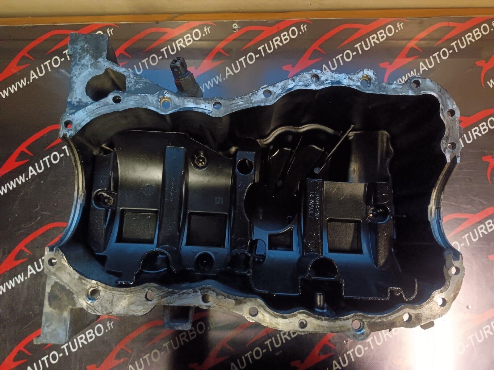 CARTER MOTEUR SUPERIEUR RENAULT SCENIC 3 1.5DCI 106CH REFERENCE: 8200318813