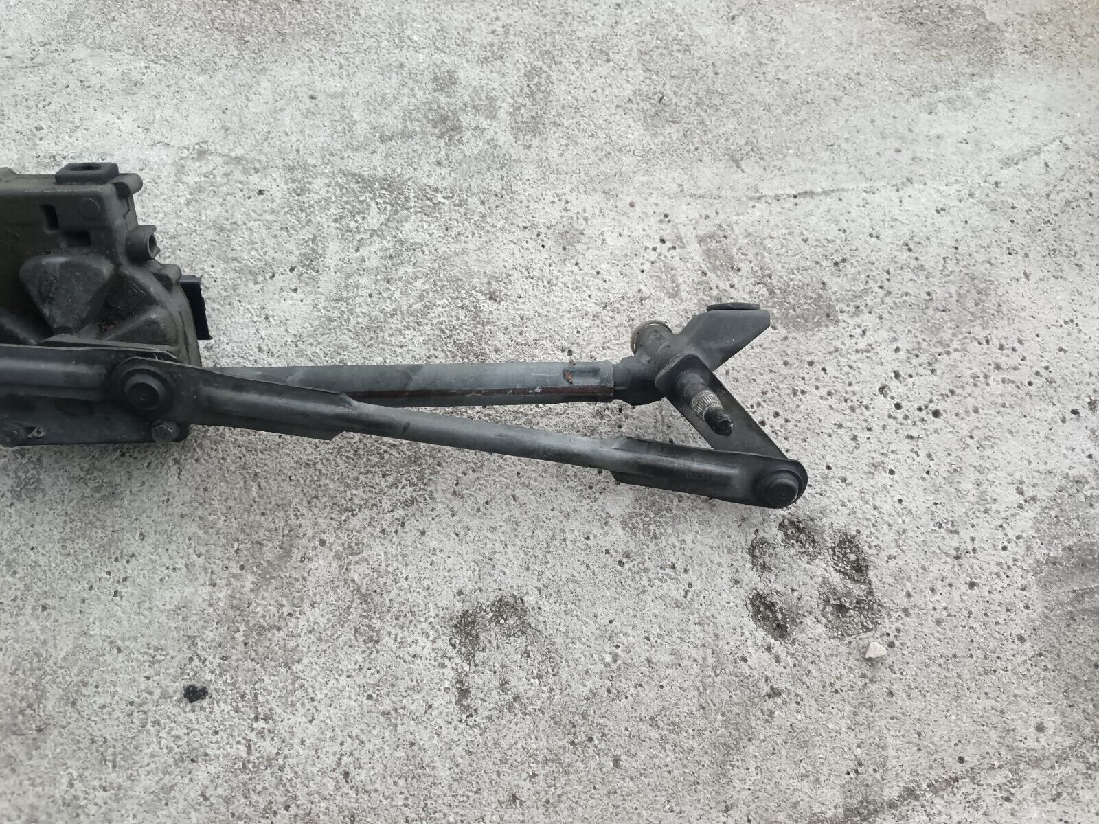 MOTEUR ESSUIE GLACE CITROEN C4 1.6VTI 90CH REFERENCE: 404638