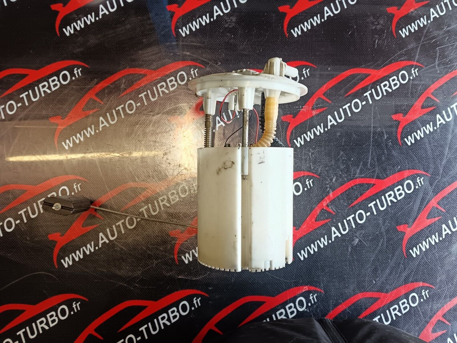 POMPE A GAVAGE RENAULT SCENIC 3 REFERENCE: 0580207007