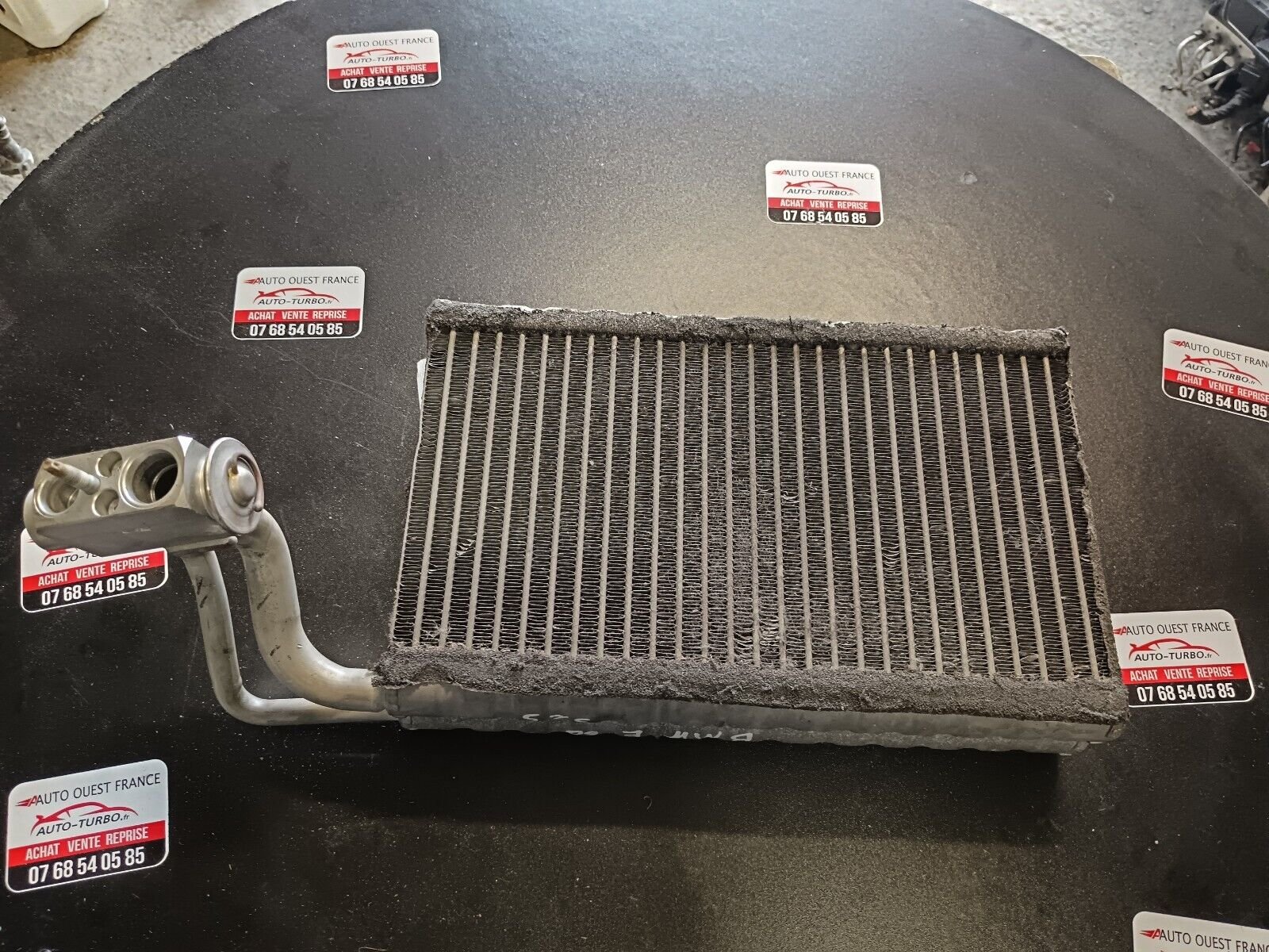 RADIATEUR DE CHAUFFAGE EVAPORATEUR CLIMATISATION BMW E60 REFERENCE: H9093003
