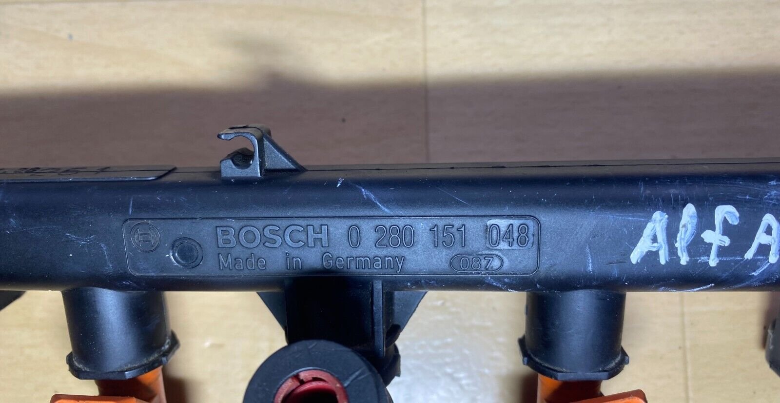 0280151048 ALFA ROMEO 147 1.6 16V RAMPE INJECTEUR