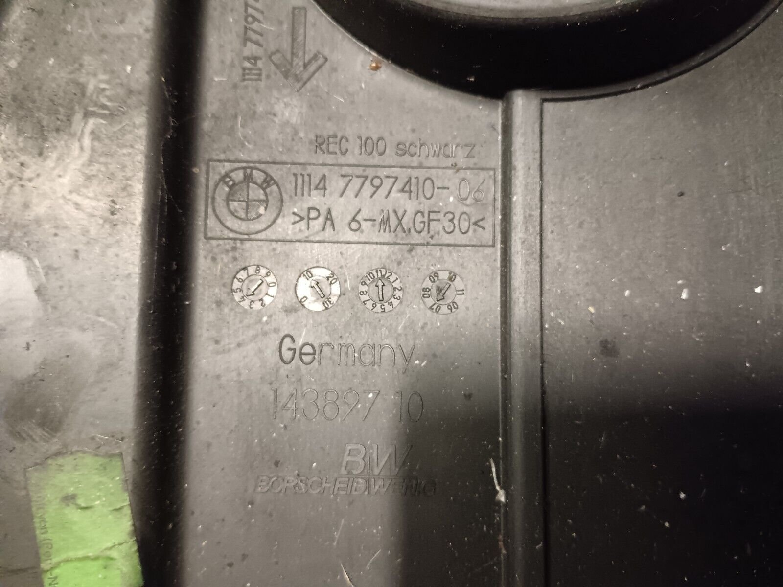 CACHE  MOTEUR BMW SERIE 1-3 REFERENCE: 7797410