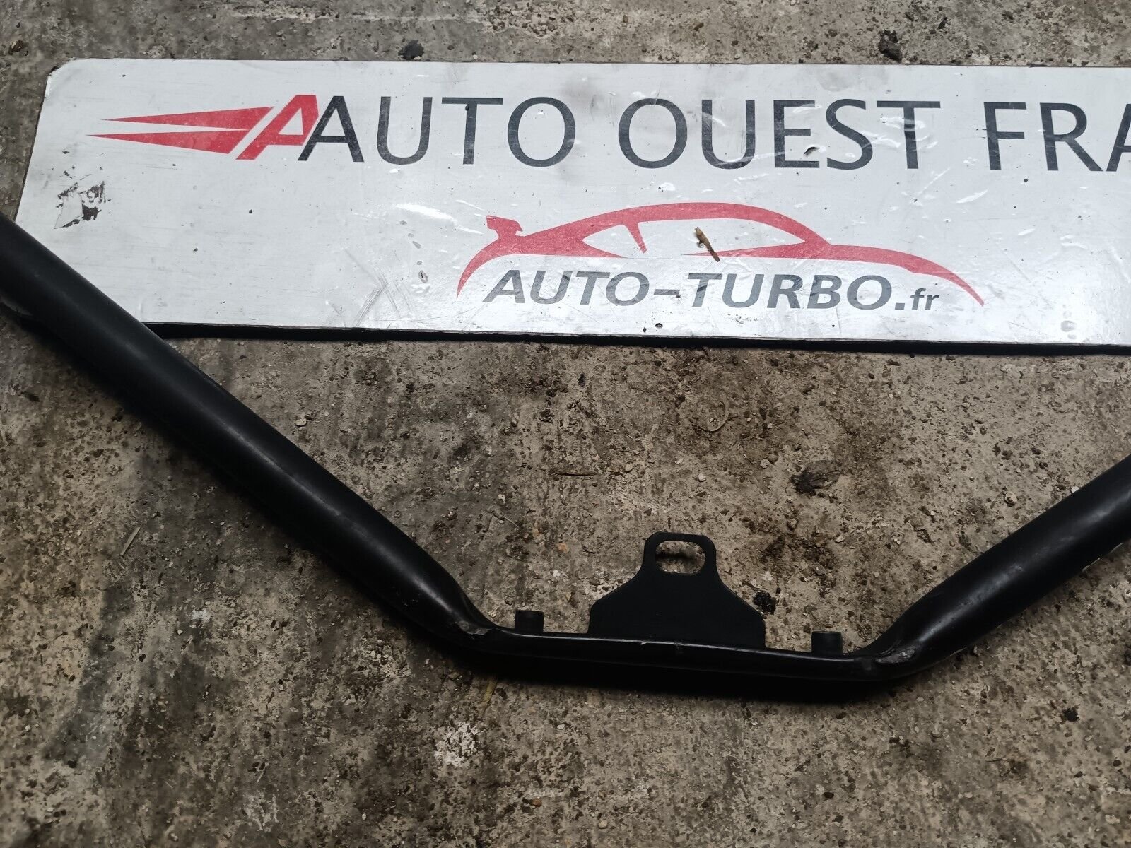 BARRE STABILISATRICE BMW 525 E60 REFERENCE: 7033745