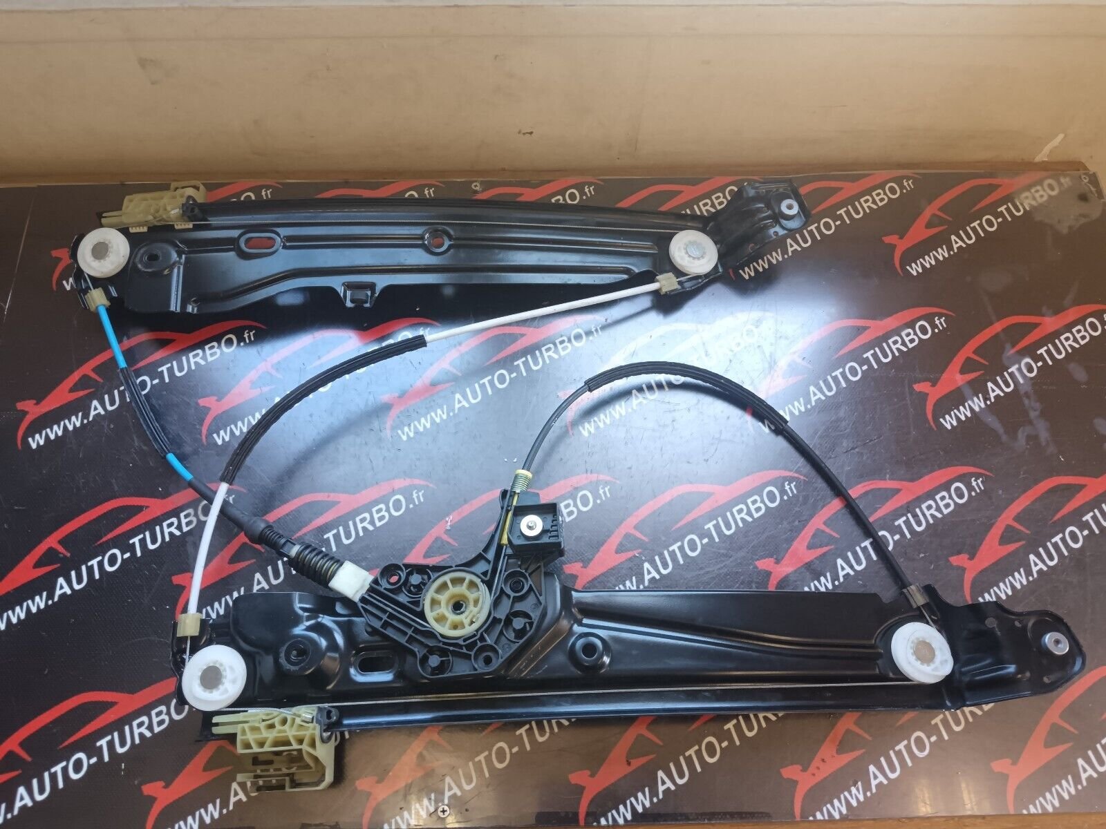 MECHANISME LEVE VITRE BMW 520 F10 REFERENCE: 7182111