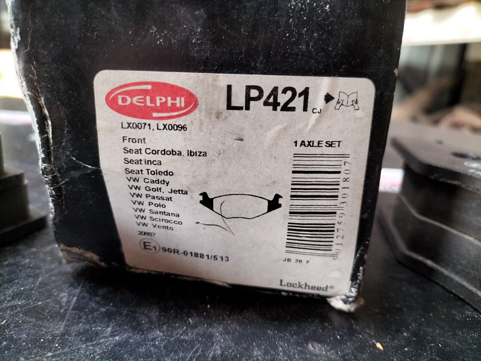 PLAQUETTES DE FREIN AVANT VOKSWAGEN SEAT DELPHI LP421