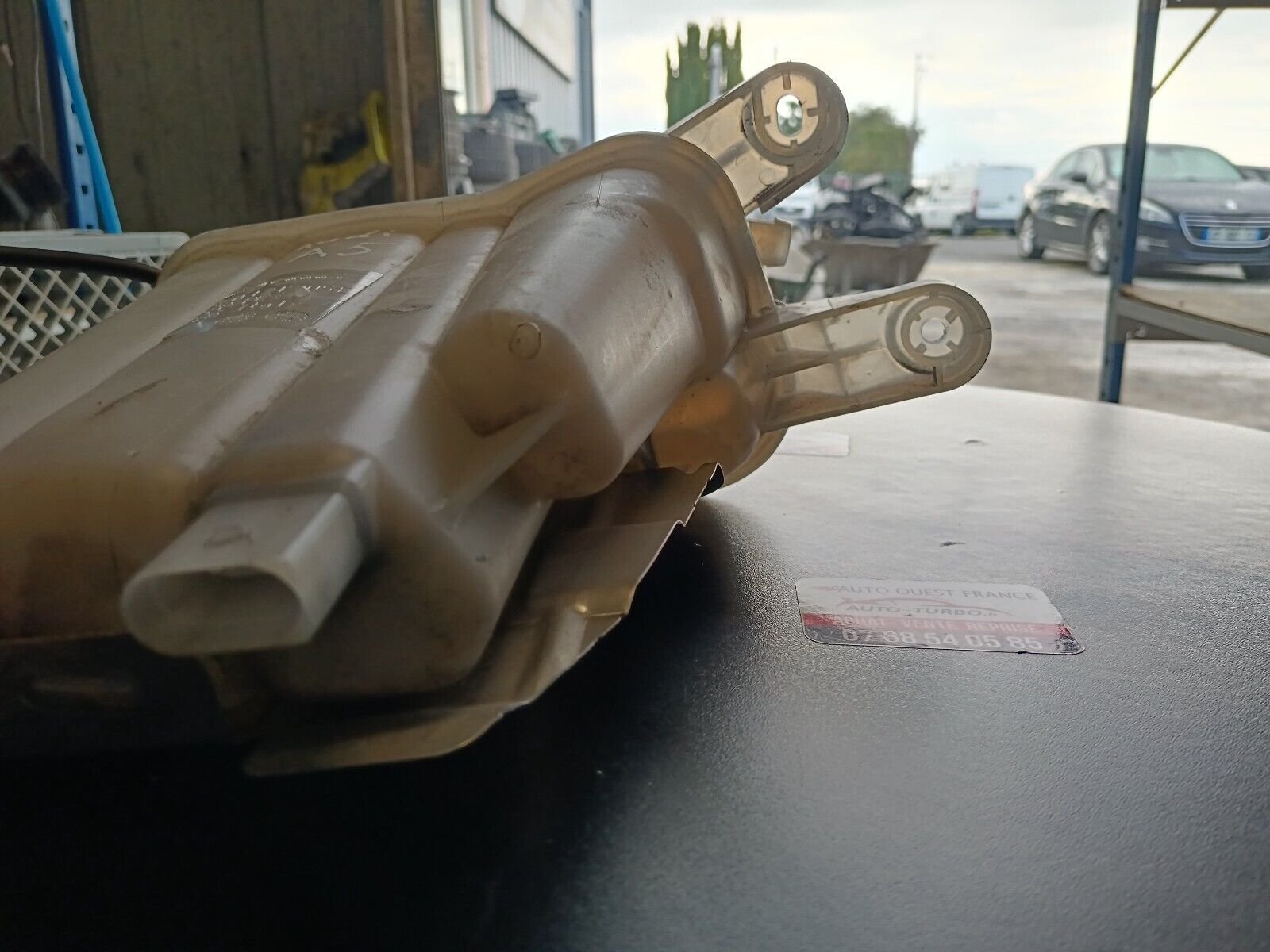 VASE  D'EXPANSION LIQUIDE DE REFROIDISSEMENTS AUDI A5 REFERENCE: 8K0121405