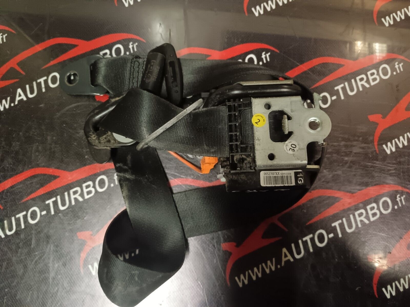 CEINTURE DE SECURITE AVANT GAUCHE CITROEN C4 REFERENCE: 96527697