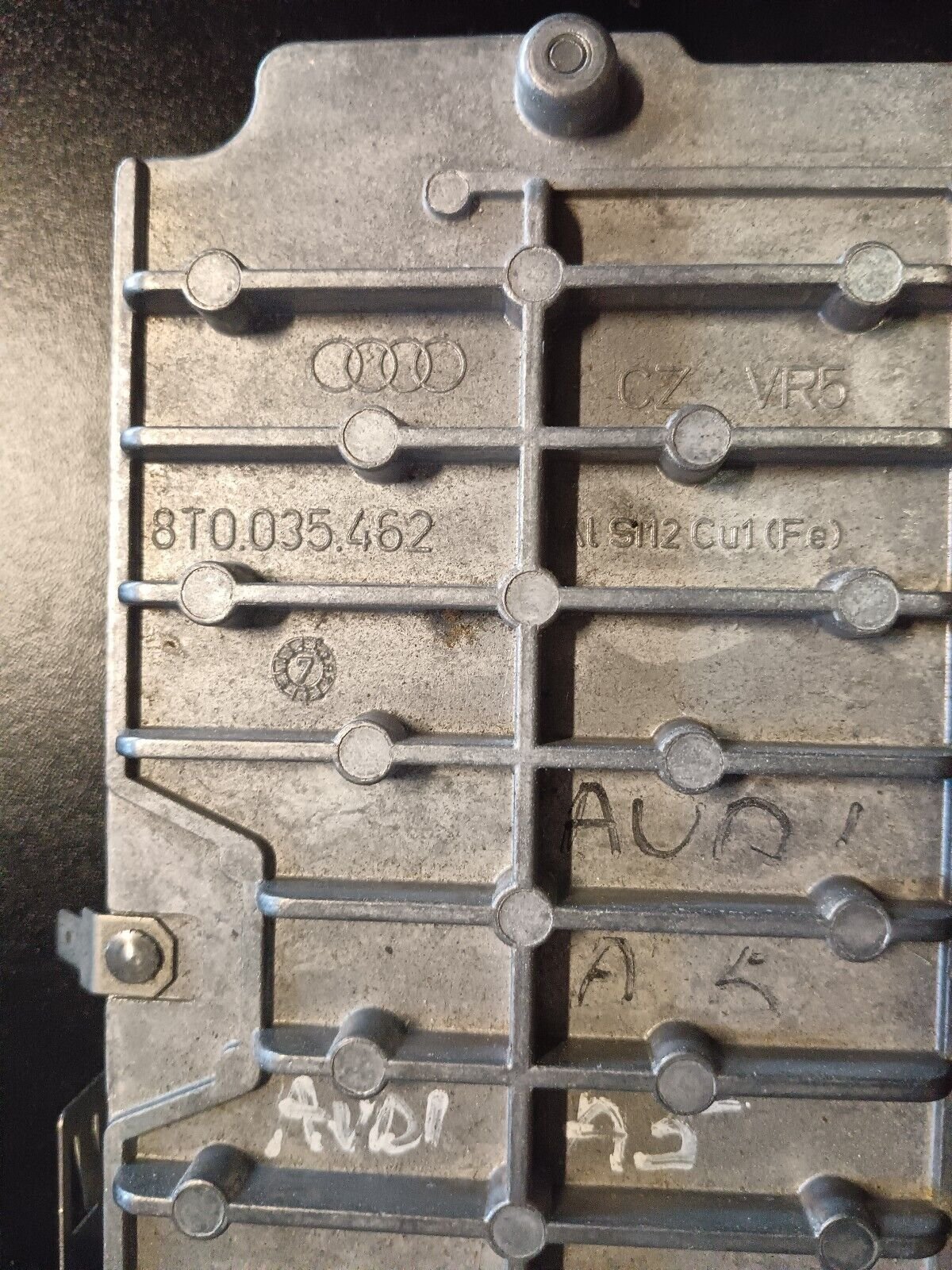 AMPLIFICATEUR AUDIO AUDI A5, A4, A3 REFERENCE: 8T0035462