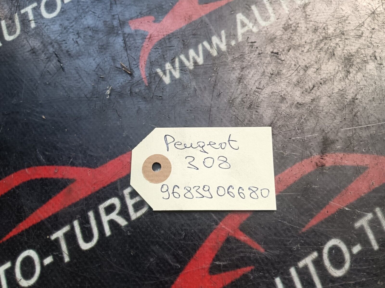 TUYAU DURIT DIRECTION ASSISTEE PEUGEOT 308 REFERENCE: 9683906680