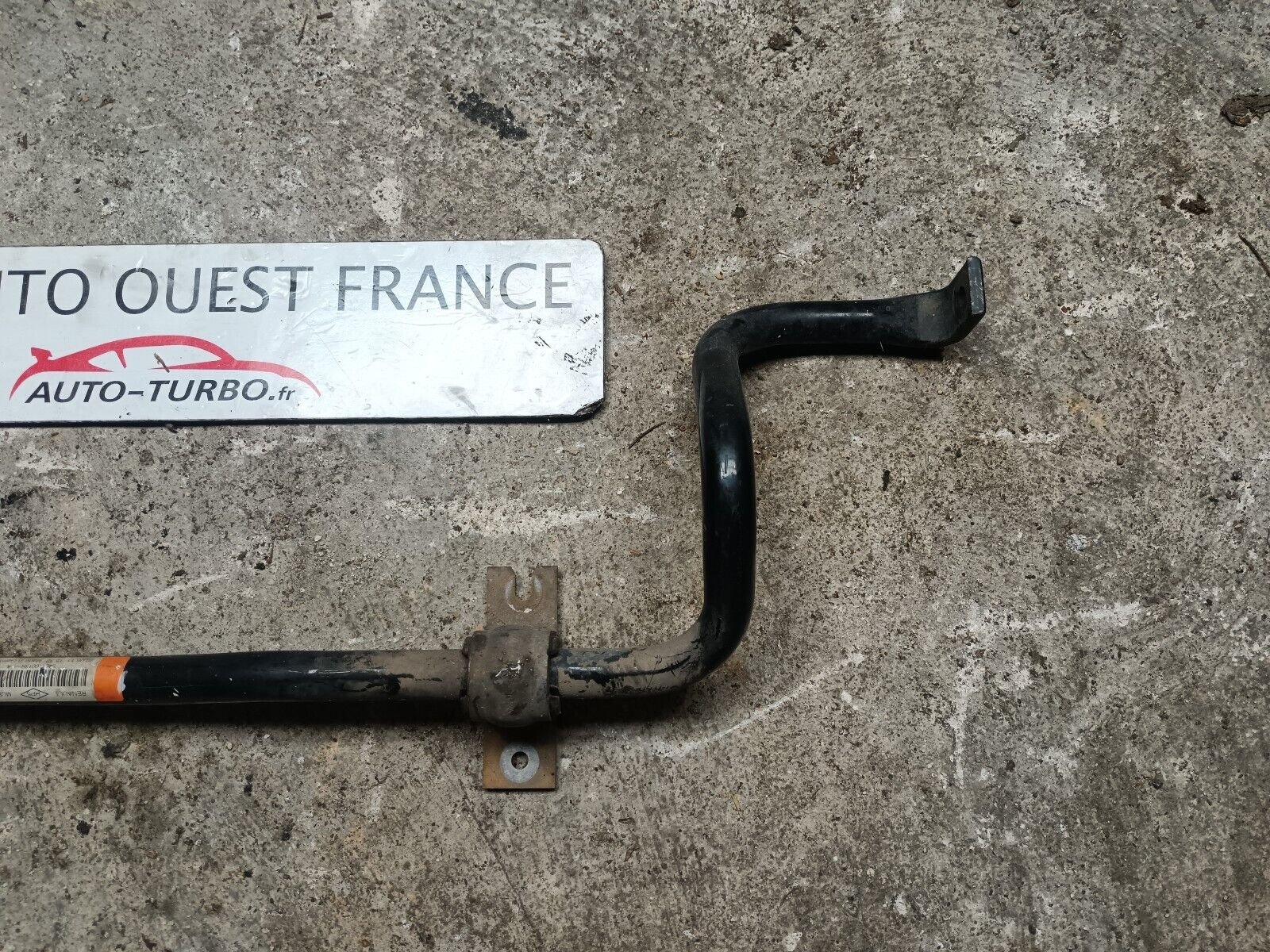 BARRE STABILISATRICE RENAULT SCENIC 3 REFERENCE: 546110013
