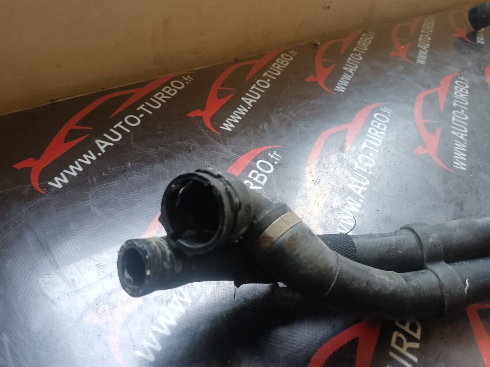 TUYAU CONDUIT BMW SERIE 1 E87 REFERENCE: 4200856