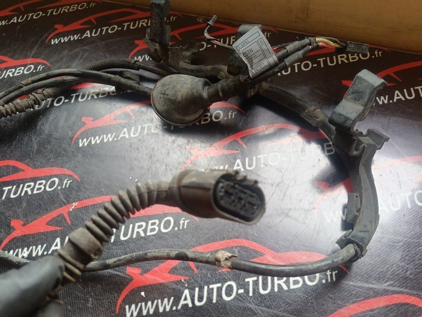 FAISCEAU CABLES BMW 520 F10 REFERENCE: 9247914