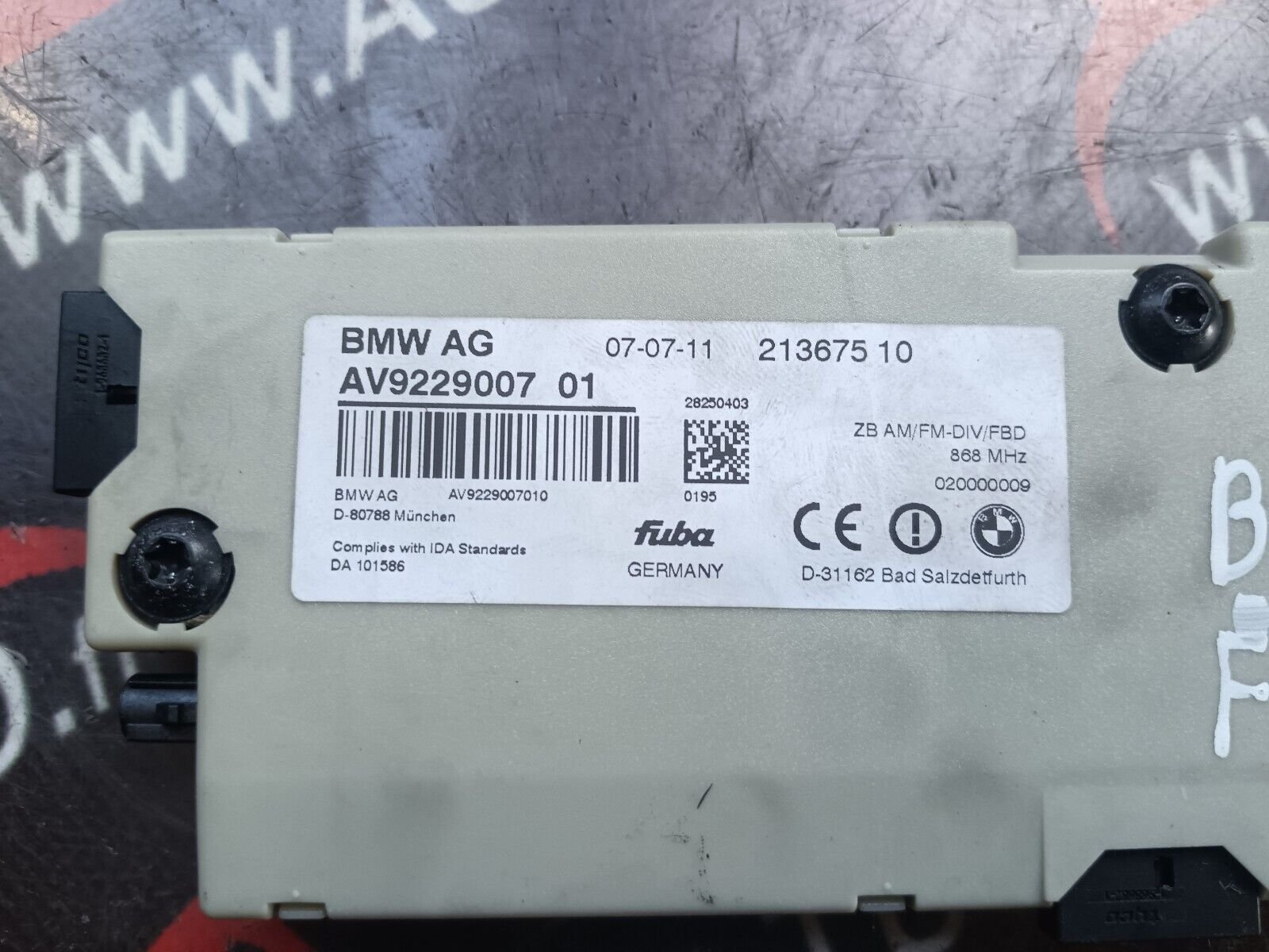 AMPLIFICATEUR ANTENNE BMW 520 F10 REFERENCE: 21367510