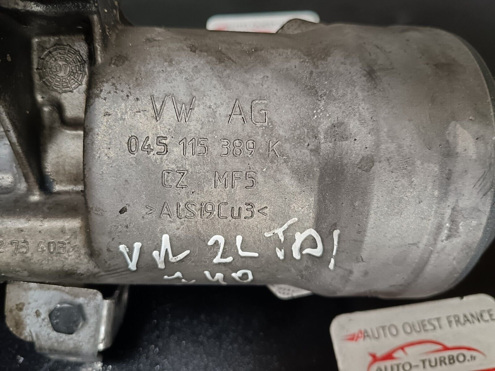 REFROIDISSEUR FILTRE A HUILE VOLKSWAGEN GOLF 5 1.9TDI REFERENCE:045115389K