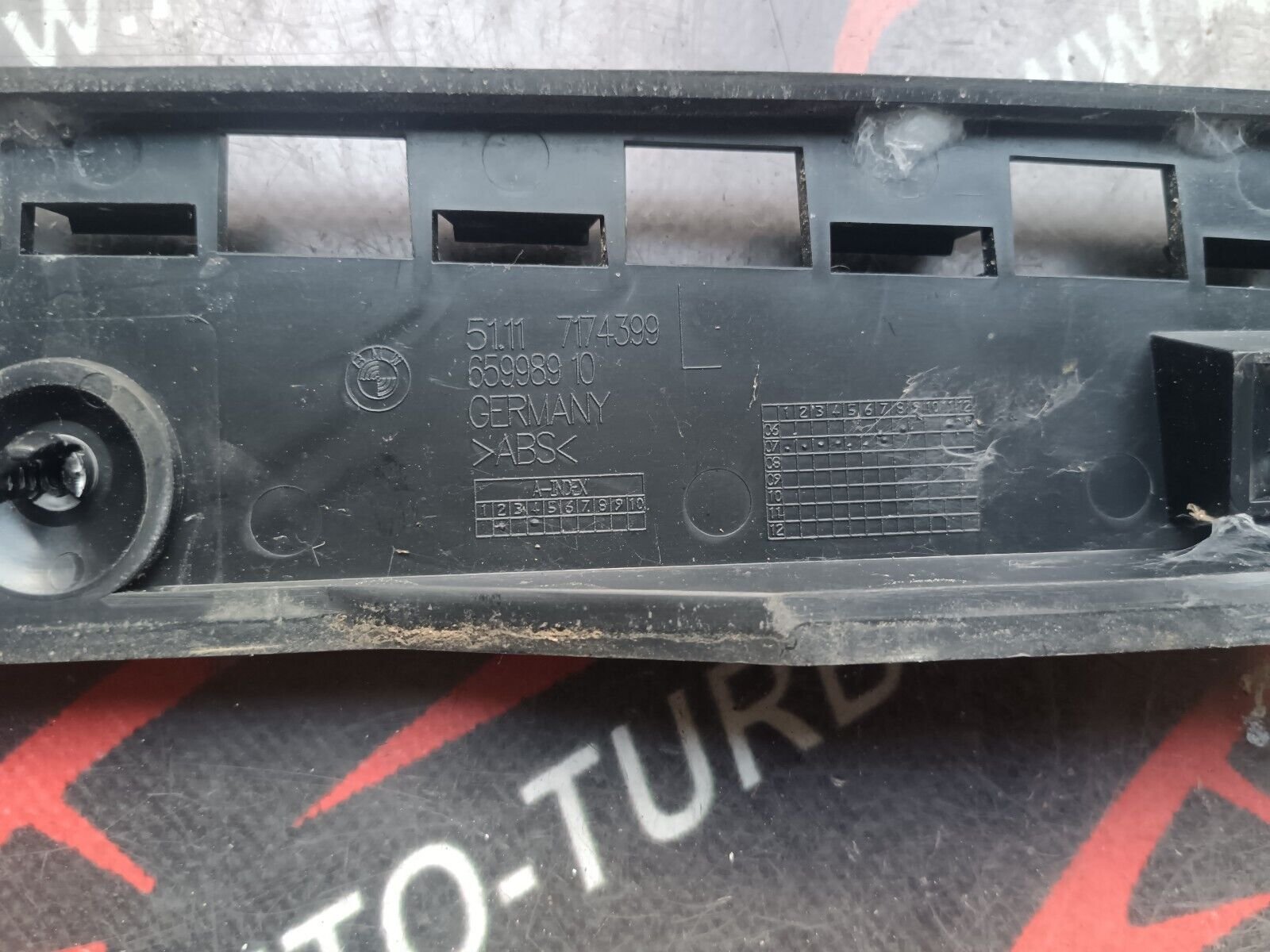 SUPPORT BARRE LATERALE BMW SERIE1 E87 REFERENCE: 7174399