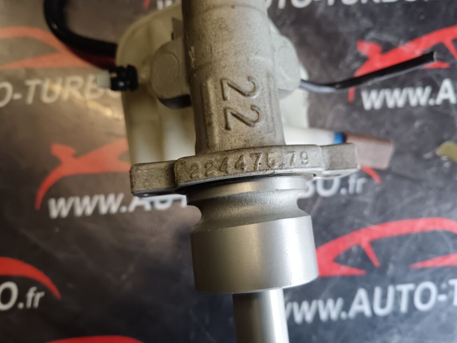 POMPE DE FREINAGE CITROEN C4 REFERENCE: 22447579