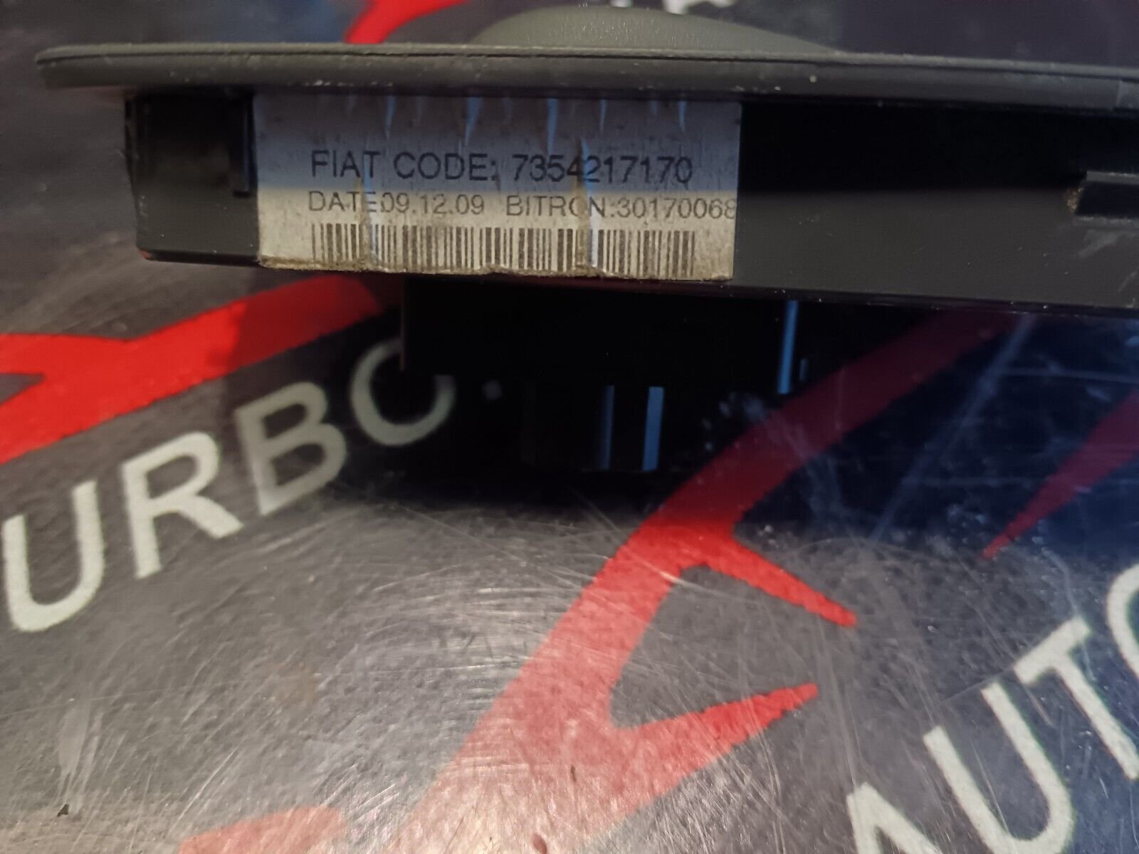 COMMANDE LEVE VITRE JUMPER BOXER REFERENCE: 30170068