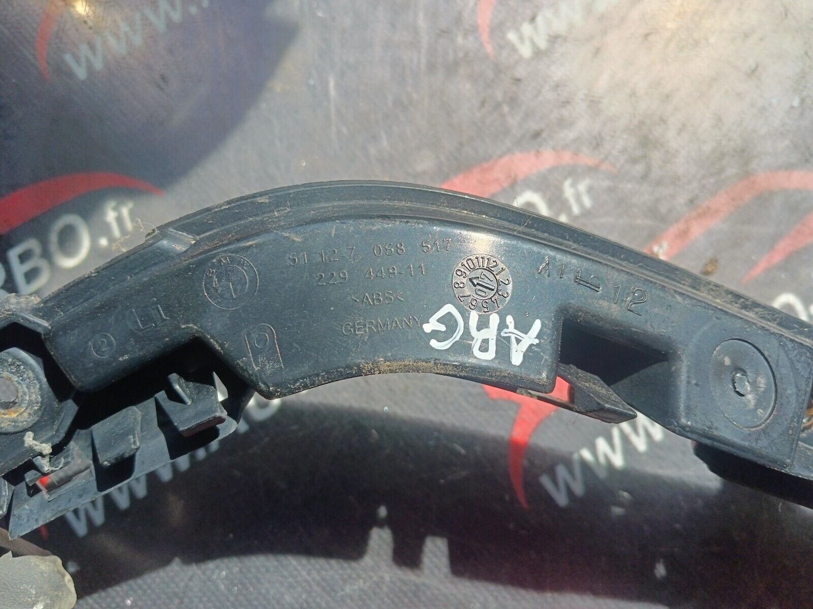 SUPPORT PARE CHOC ARRIERE GAUCHE BMW SERIE 1 E87 REFERENCE: 7058517