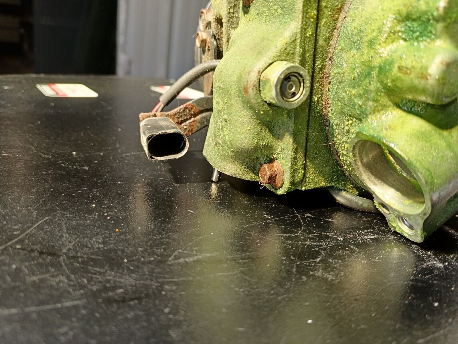 COMPRESSEUR DE CLIMATISATION VOLKSWAGEN POLO 1.4 TDI 70CH REFERENCE: 6Q0820808E