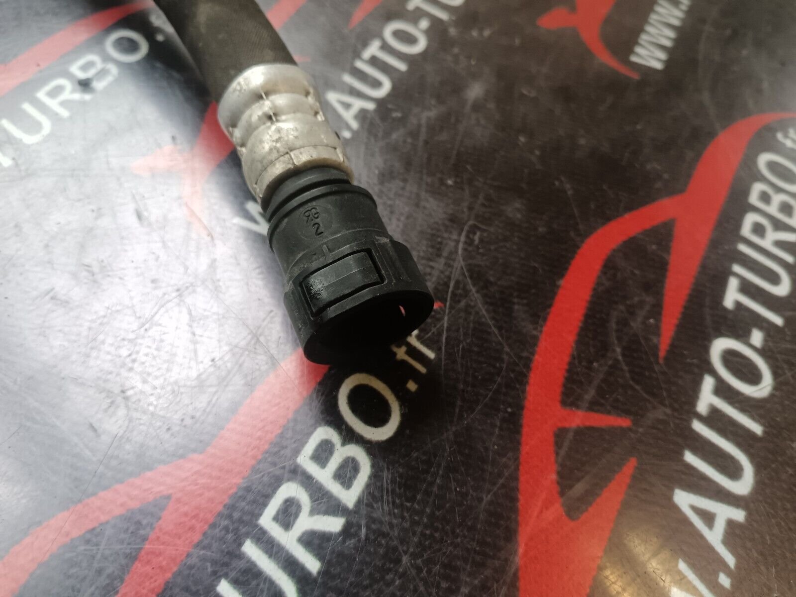 TUYAU CONDUIT CITROEN C4 PICASSO REFERENCE:1357289080