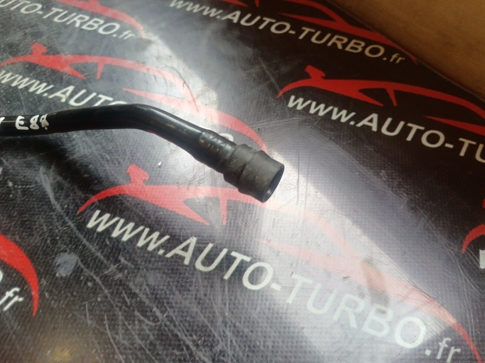 TUYAU CONDUIT  BMW SERIE 1 E87 120i REFERENCE: 7550399