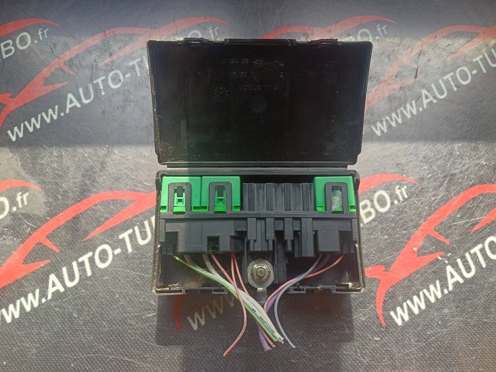 MODULE BOITE A FUSIBLE  CITROEN C4 PICASSO REFERENCE: 9632229480