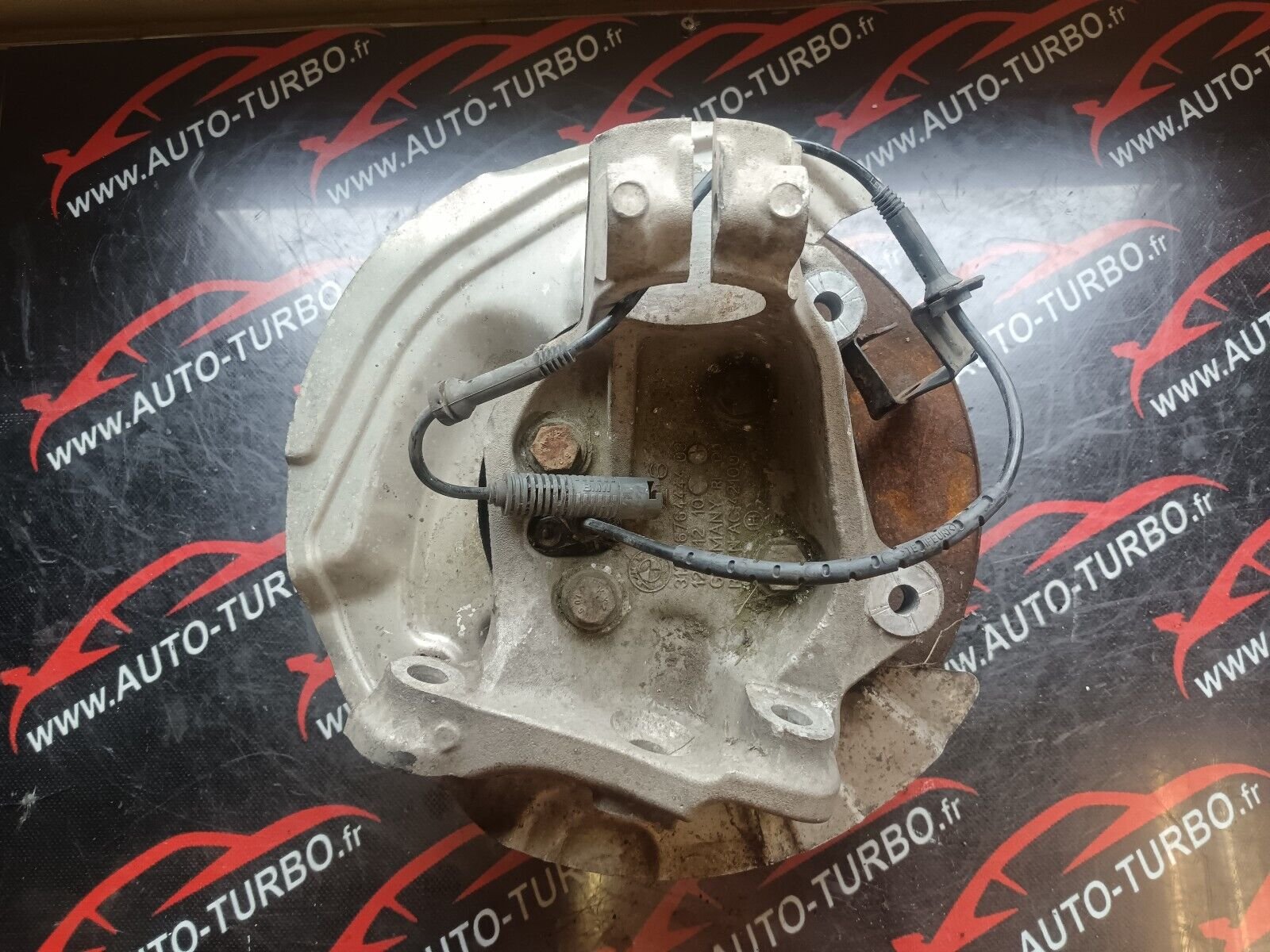 MOYEU AVANT DROIT BMW SERIE 1 E87 REFERENCE: 676444403