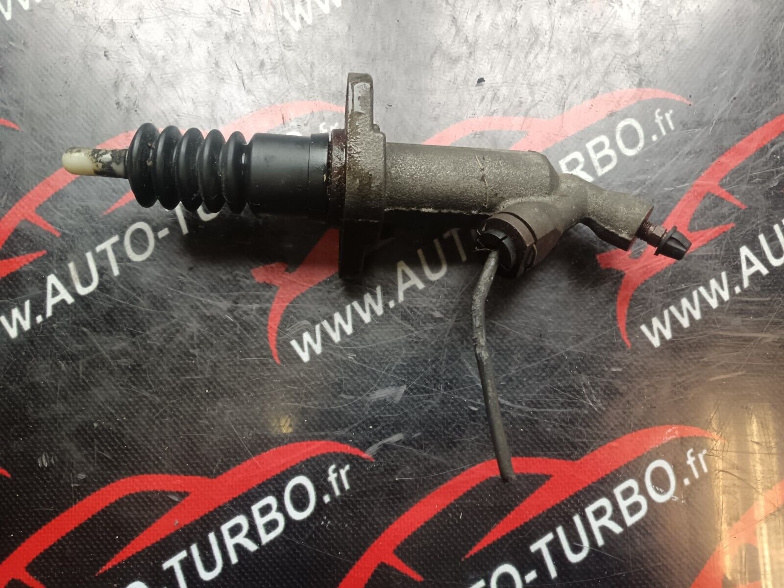 RECEPTEUR EMBRAYAGE BMW SERIE 1