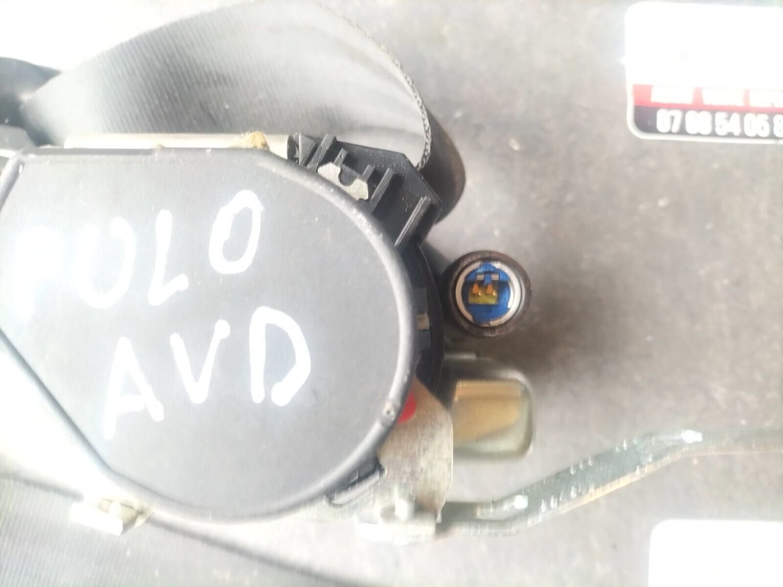 CEINTURE DE SECURITE AVANT DROIT VOLKSWAGEN POLO IV 6Q3857706L