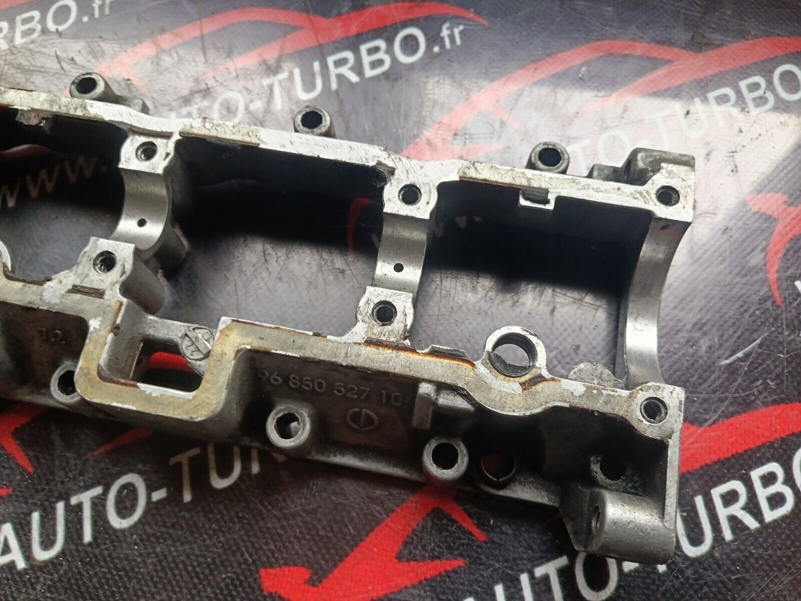 COUVRE CULASSE PSA 1.6HDI 100CH REFERENCE: 9685052710