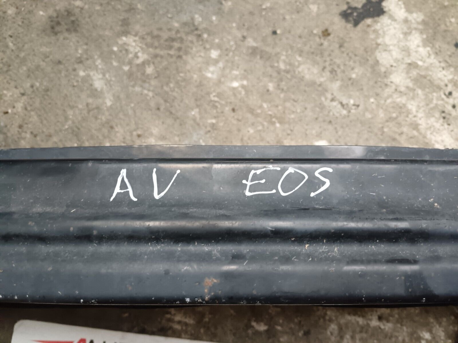 RENFORT PARE CHOC AVANT (TRAVERS) VOLKSWAGEN EOS