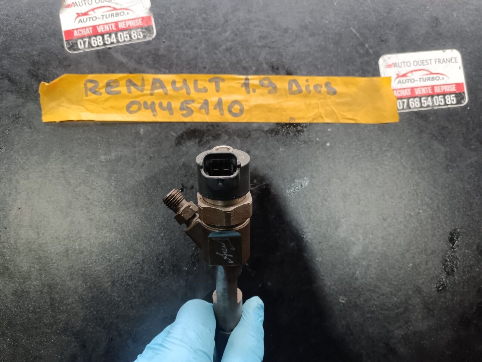 INJECTEUR RENAULT 1.9DCI REFERENCE: 0445110