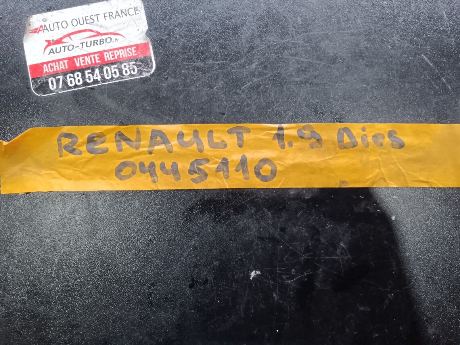 INJECTEUR RENAULT 1.9DCI REFERENCE: 0445110