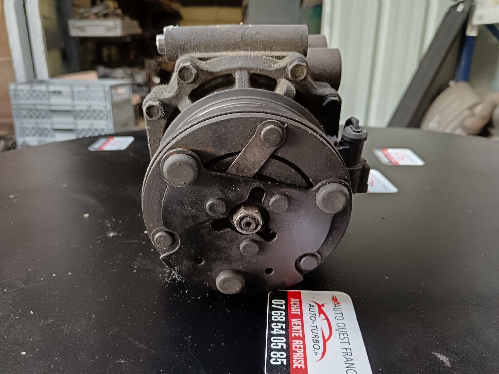 COMPRESSEUR DE CLIMATISATION FORD FIESTA 1.3 ESSENCE REFERENCE: 2S6H-19D629-AA