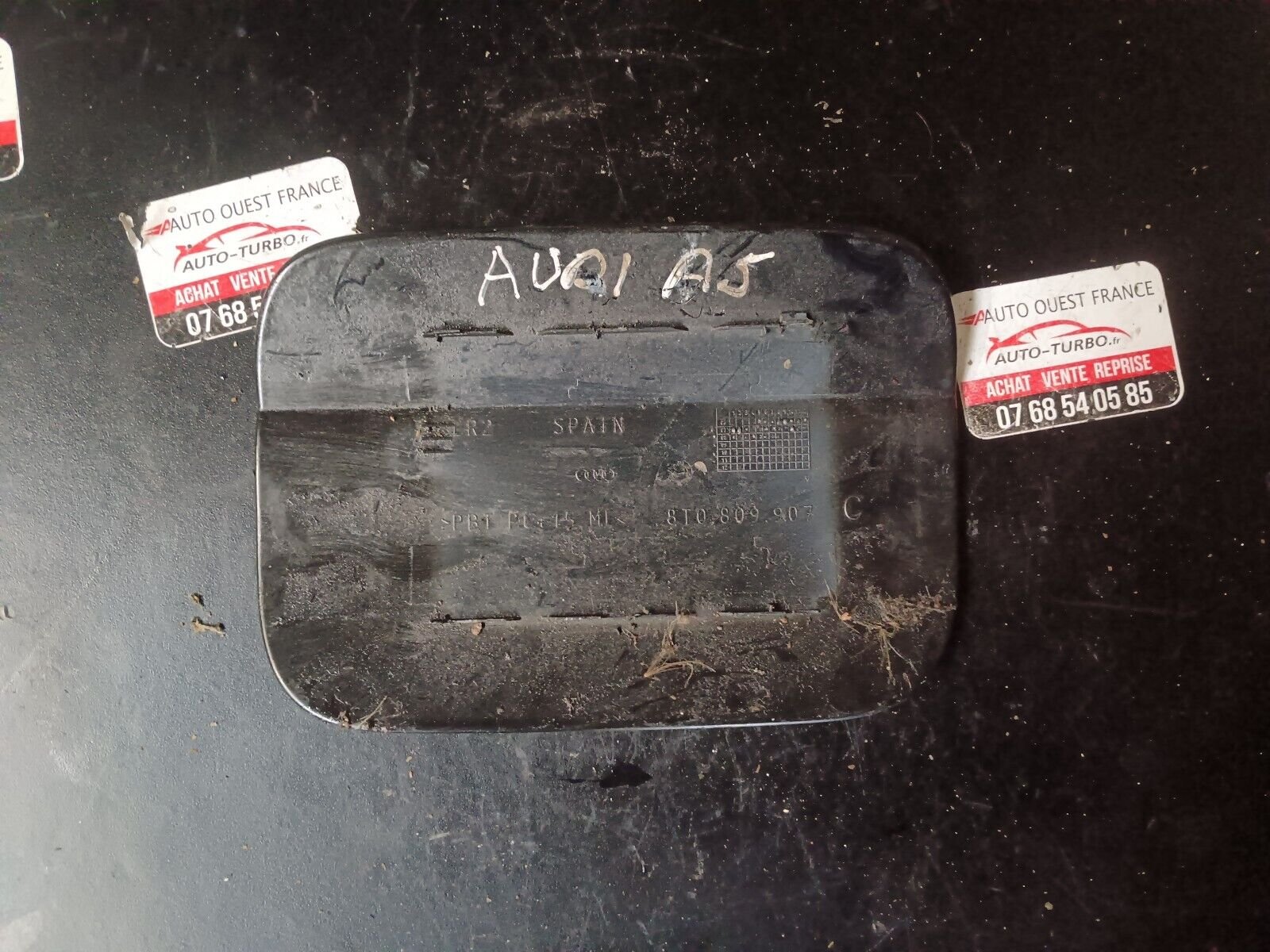 TRAPPE D'ESSENCE PANNEAU AUDI A5 REFERENCE: 8T0809907