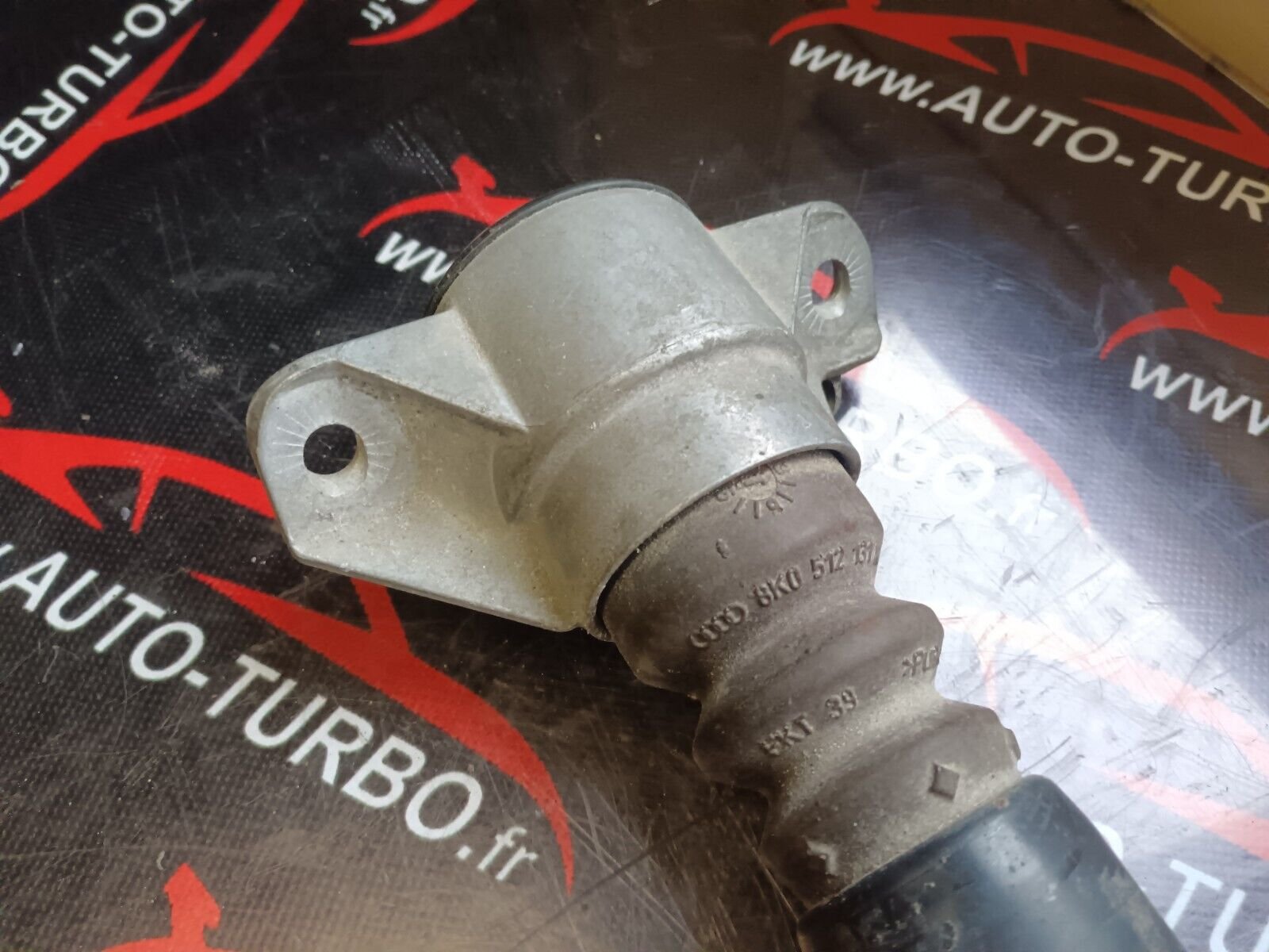 AMORTISSEUR ARRIERE DROITE  AUDI A5 COUPE 8T0513035L , 814902001438