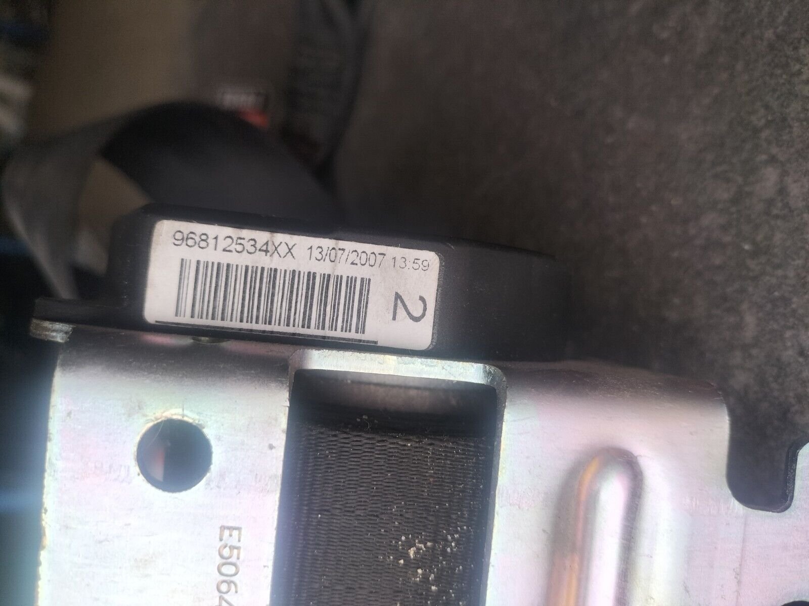 CEINTURE DE SECURITE ARRIERE DROIT PEUGEOT 308 PHASE 1 96812534XX