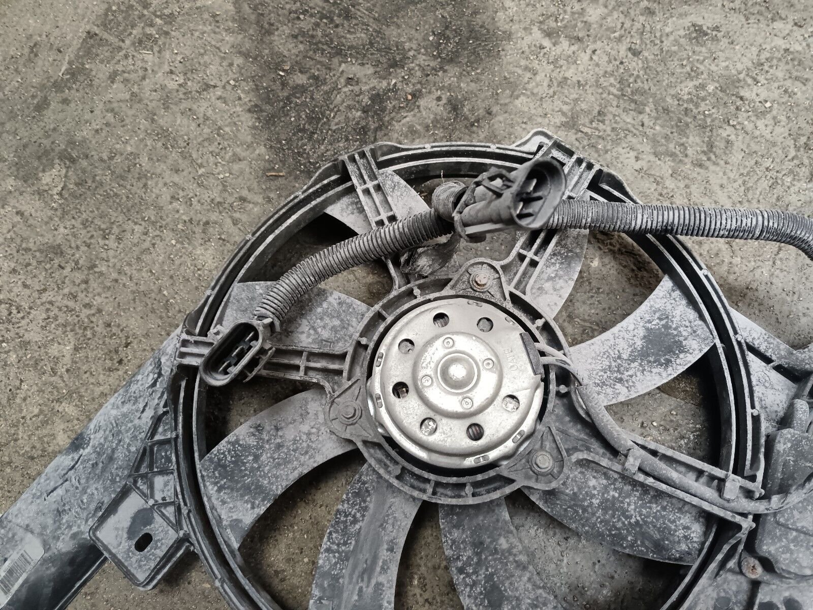 VENTILATEUR DE RADIATEUR OPEL MERIVA 1.7CDTI REFERENCE: 368135179